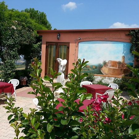 Azienda Agrituristica Piccolo Ranch San Pietro  Ngoại thất bức ảnh